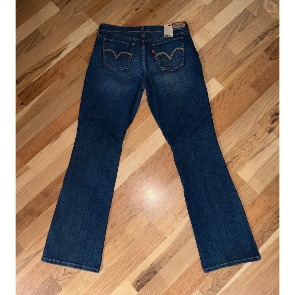 Levi's Women's 515 Classic Boot Cut Mid Rise Blue Jeans - Picture 2 of 10